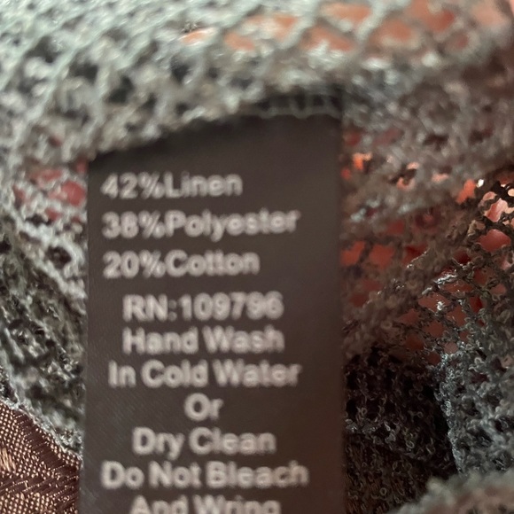 Pretty Angel Top - Picture 8 of 8